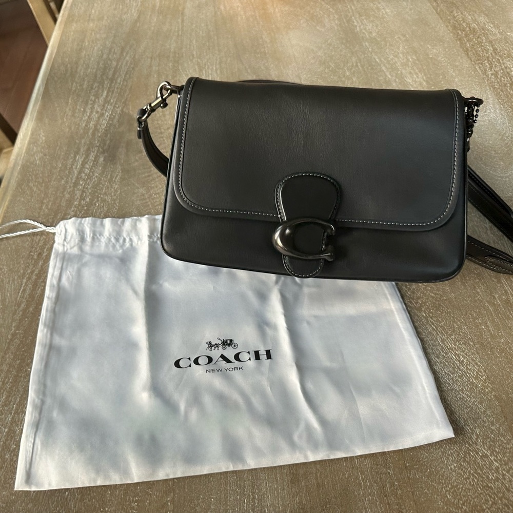 Black soft tabby Coach bag - Picture 5 of 7